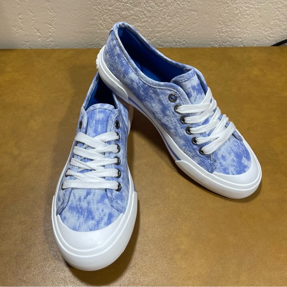 Rocket Dog Shoes Rocket Dog Tie Dye Jumpin Blue Low Top Canvas